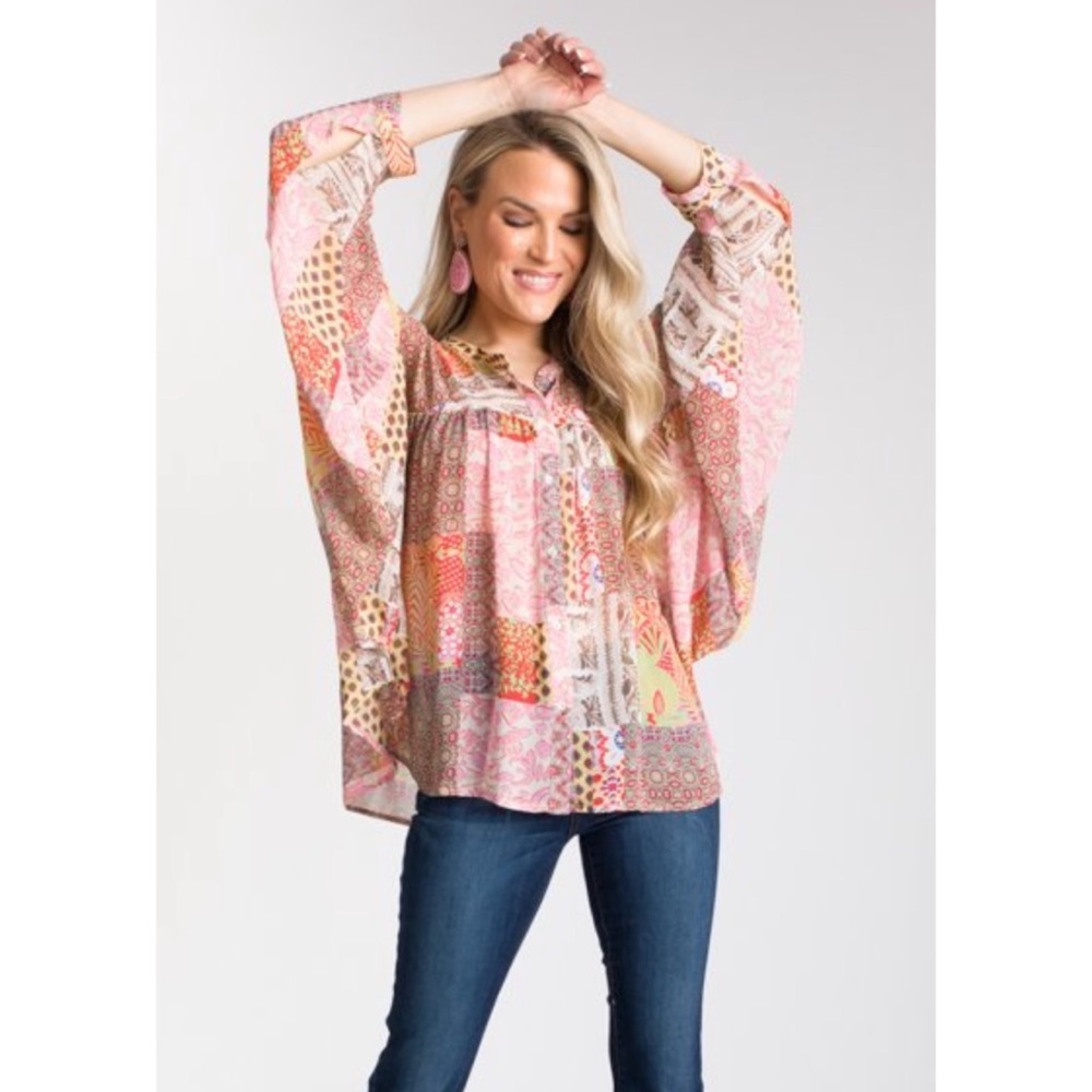 NWT Women’s Multicolor Paisley Button Top Size Medium